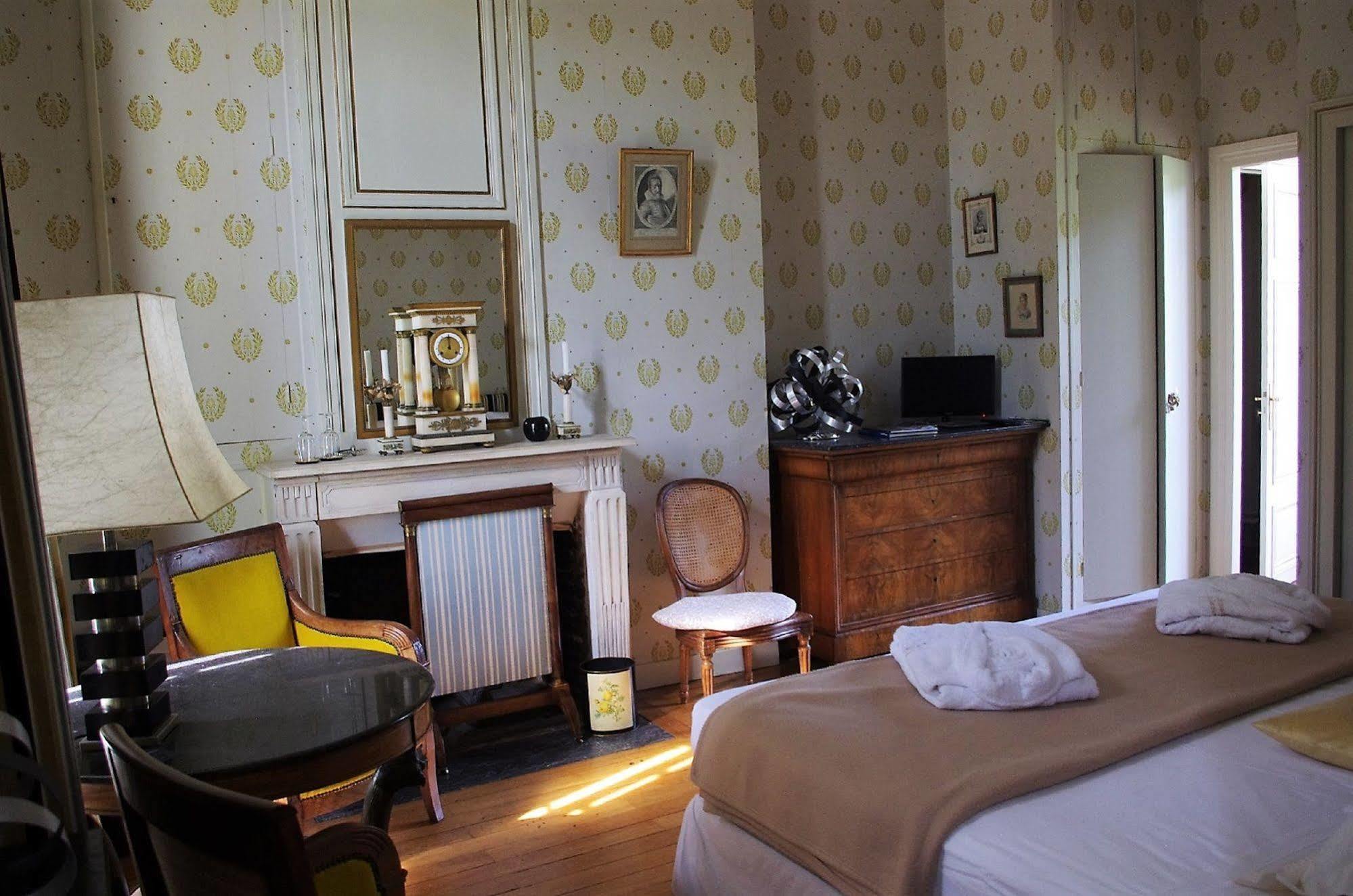 Chateau De La Giraudiere Villeny Zewnętrze zdjęcie