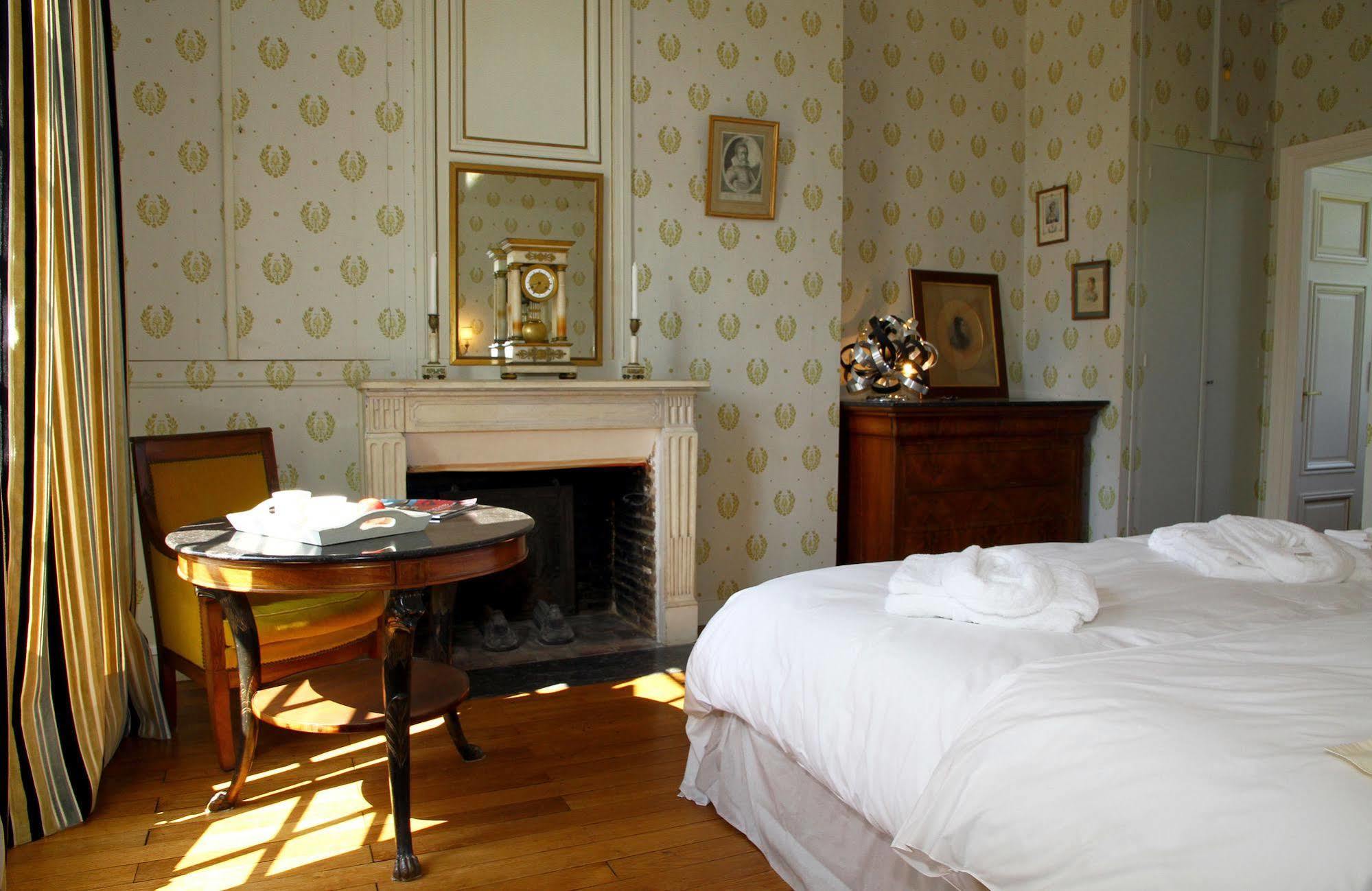 Chateau De La Giraudiere Villeny Zewnętrze zdjęcie