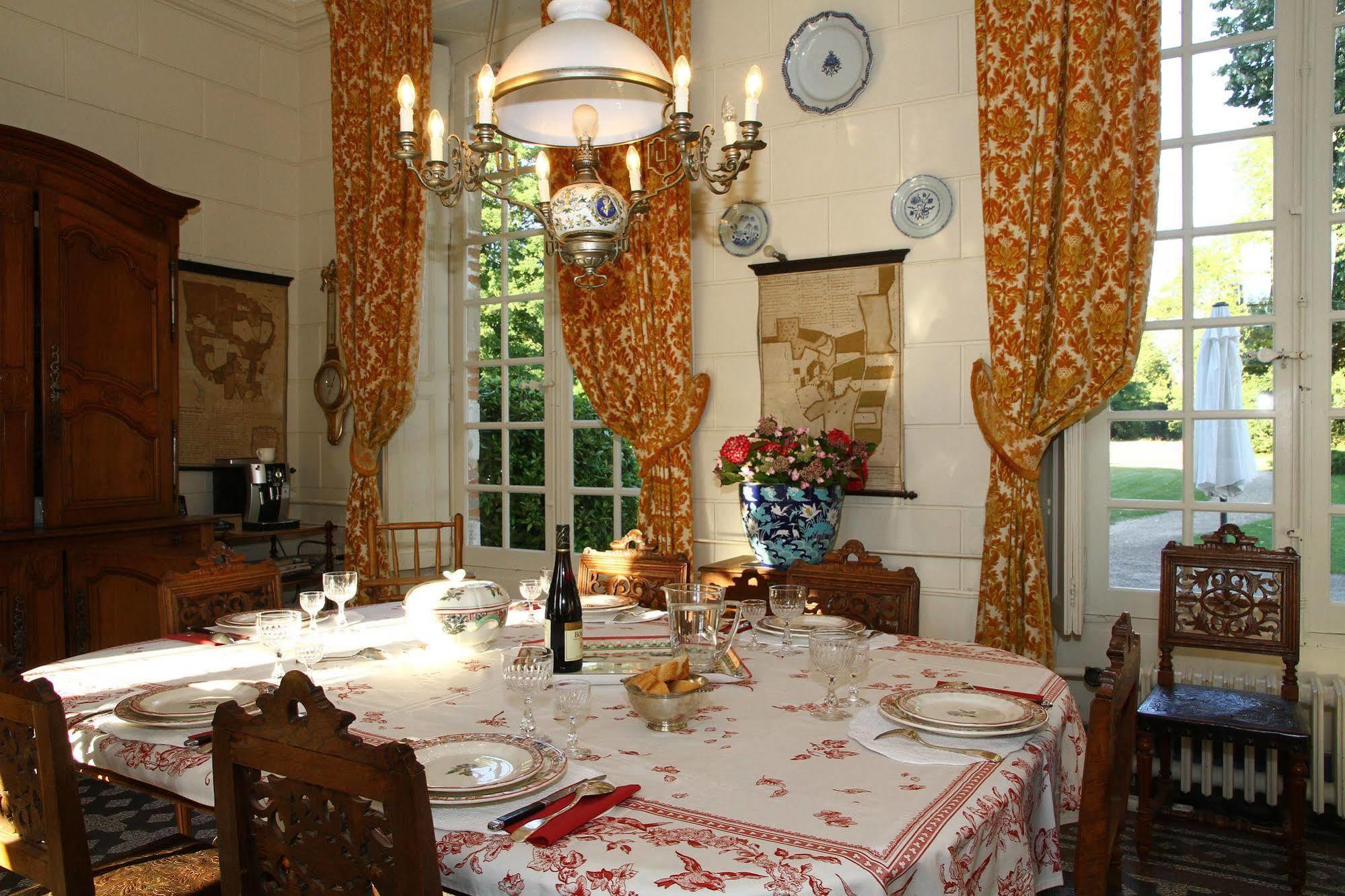 Chateau De La Giraudiere Villeny Zewnętrze zdjęcie